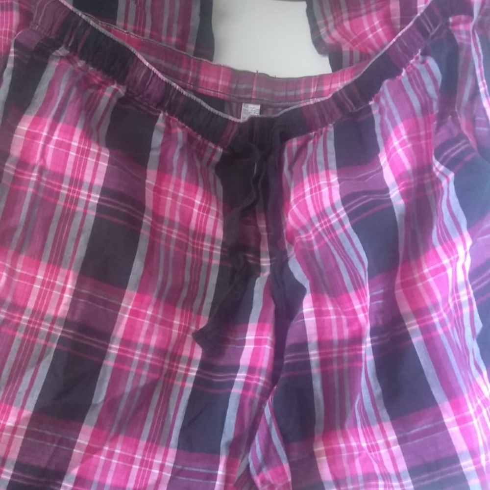 Old Navy intimates. Ladies pajamas. - Picture 2 of 4